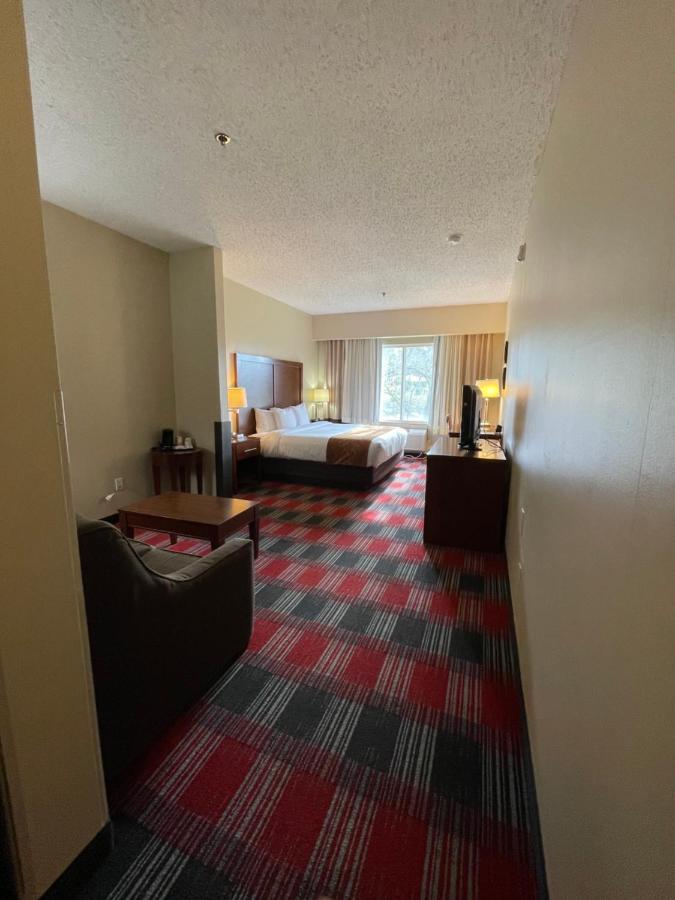 Comfort Suites Near Vancouver Mall Eksteriør billede