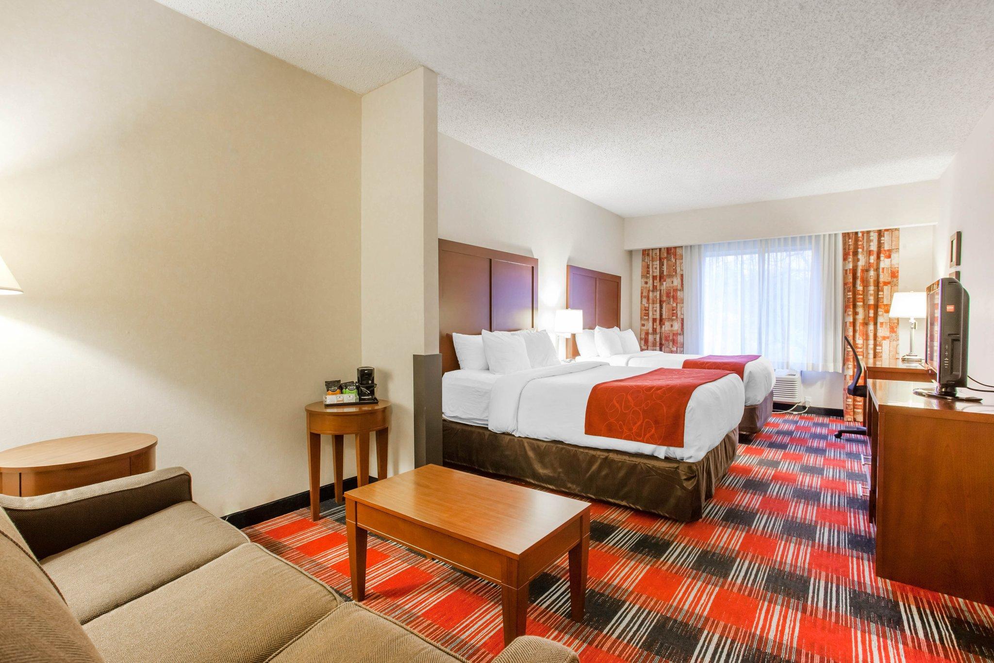 Comfort Suites Near Vancouver Mall Eksteriør billede