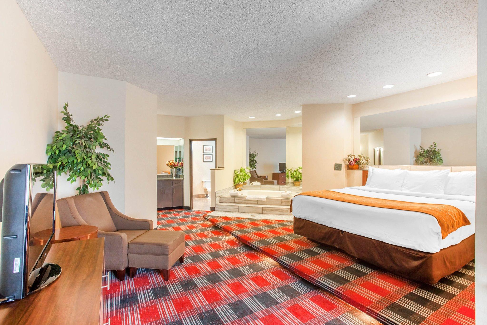 Comfort Suites Near Vancouver Mall Eksteriør billede