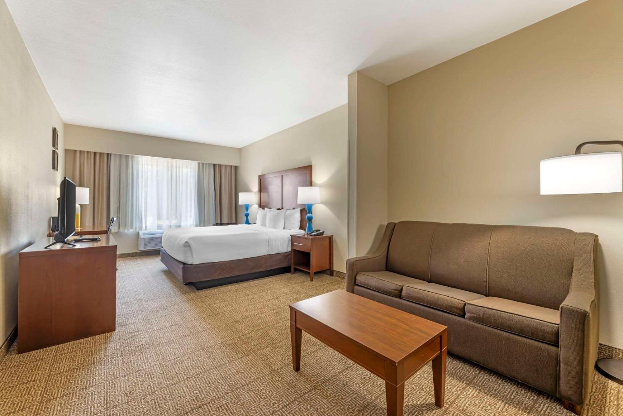 Comfort Suites Near Vancouver Mall Eksteriør billede