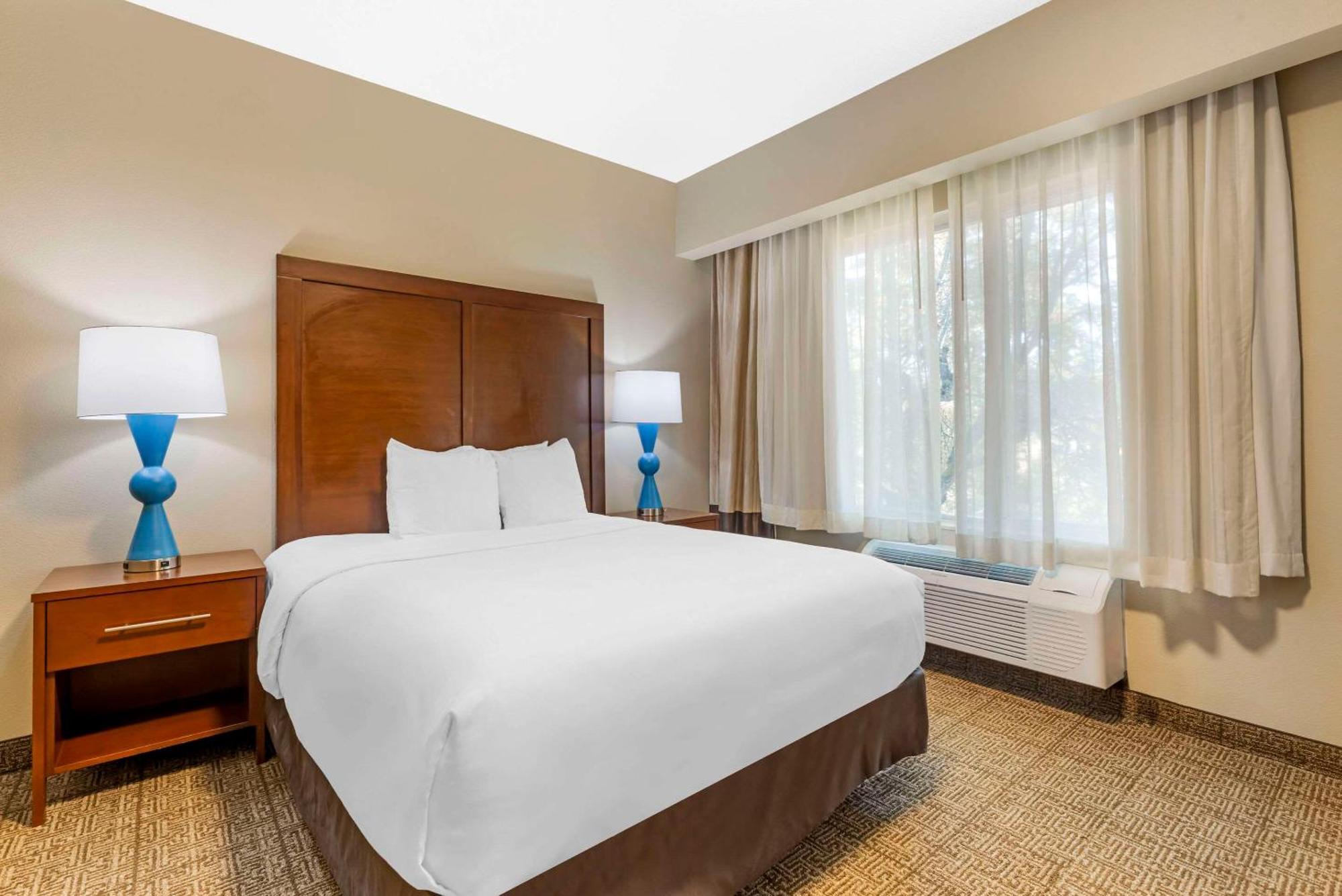 Comfort Suites Near Vancouver Mall Eksteriør billede