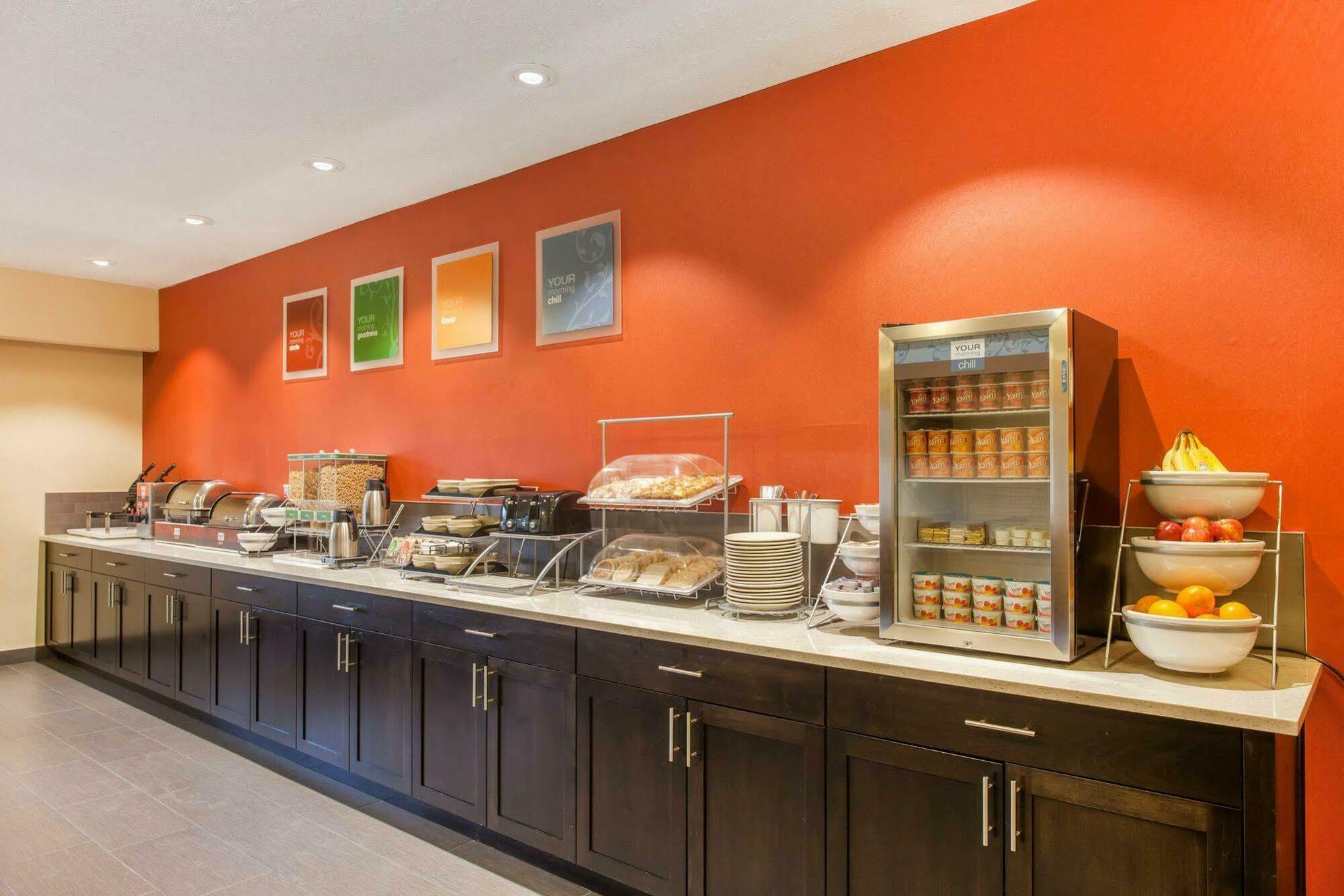 Comfort Suites Near Vancouver Mall Eksteriør billede